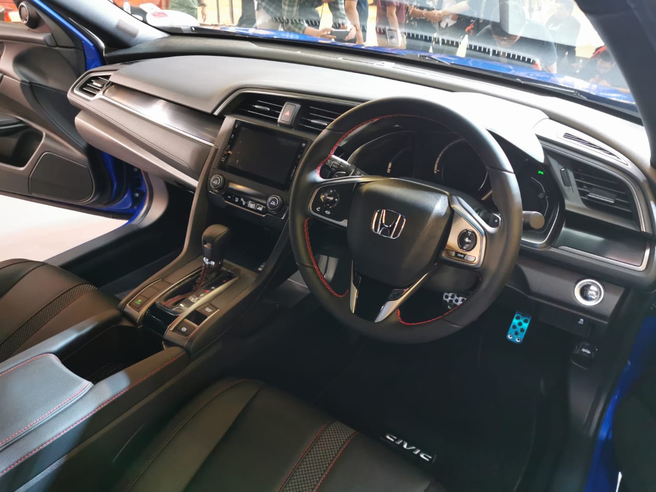 Honda Civic Interior OTR.id