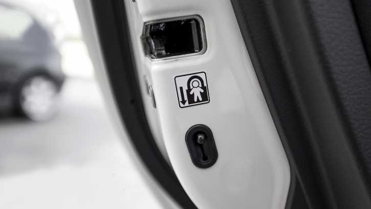 Fitur Canggih Pada Mobil yang Jarang Digunakan