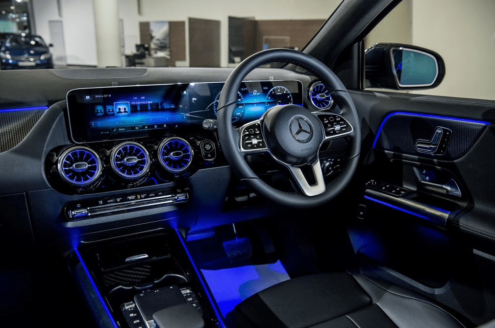 Harga Mercedes-Benz GLA