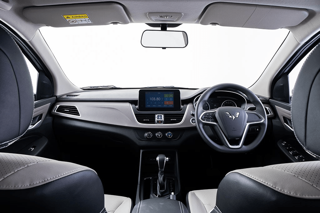 Wuling Cortez Turbo, MPV Bermesin Turbo Paling Terjangkau