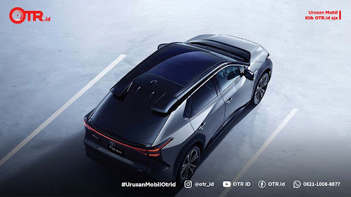 Ramah Lingkungan? Ini dia Mobil Listrik Toyota bZ4X Resmi Dijual di Indonesia!